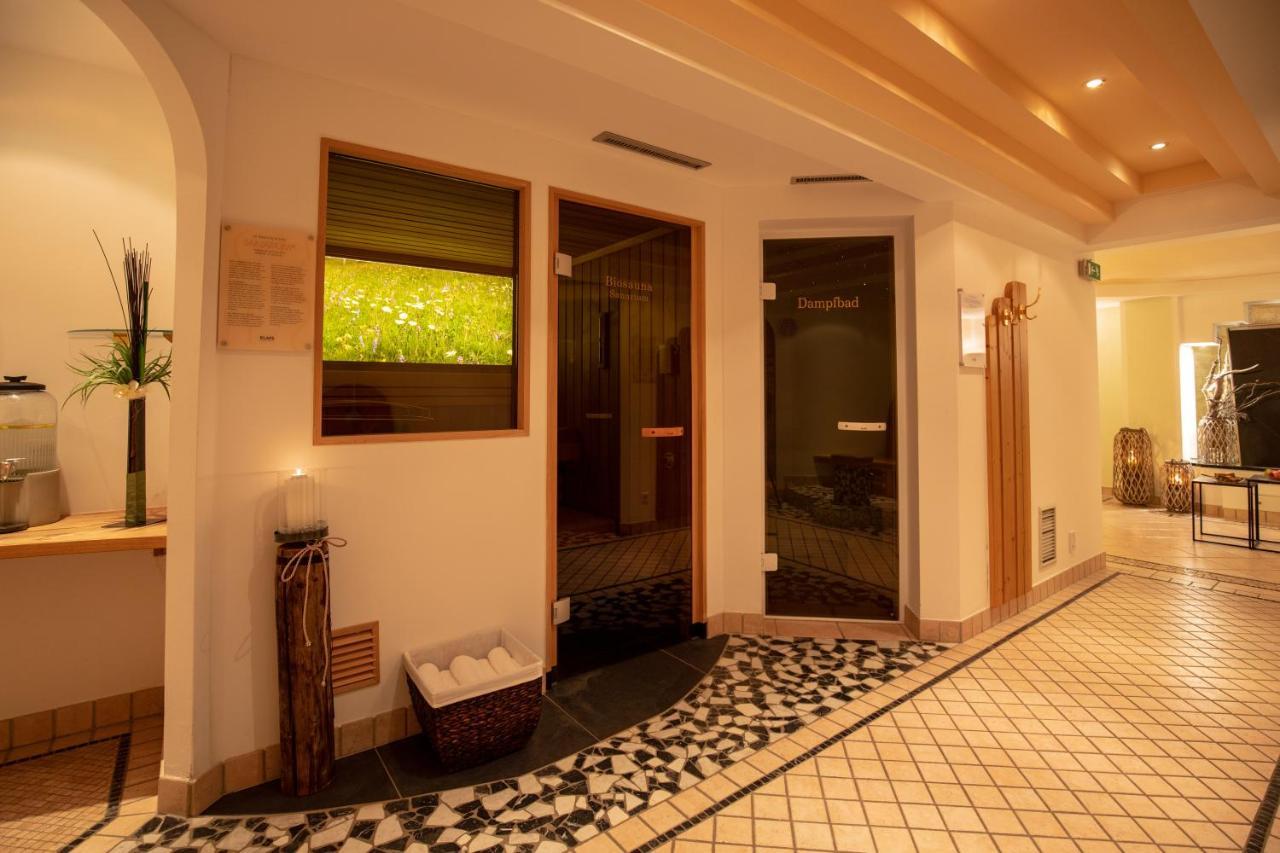 The Hotel - Himmlisch Wohlfuehlen イシュグル エクステリア 写真